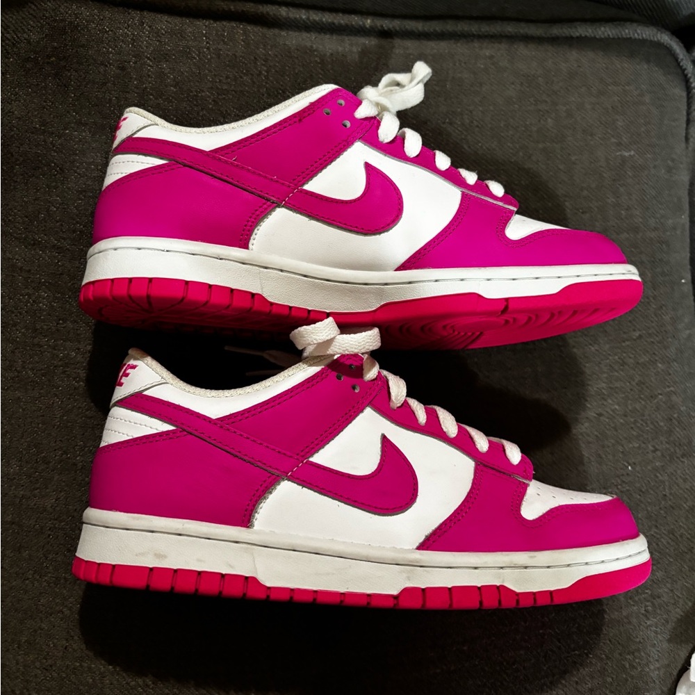 Nike pink dunks 5.5 youth